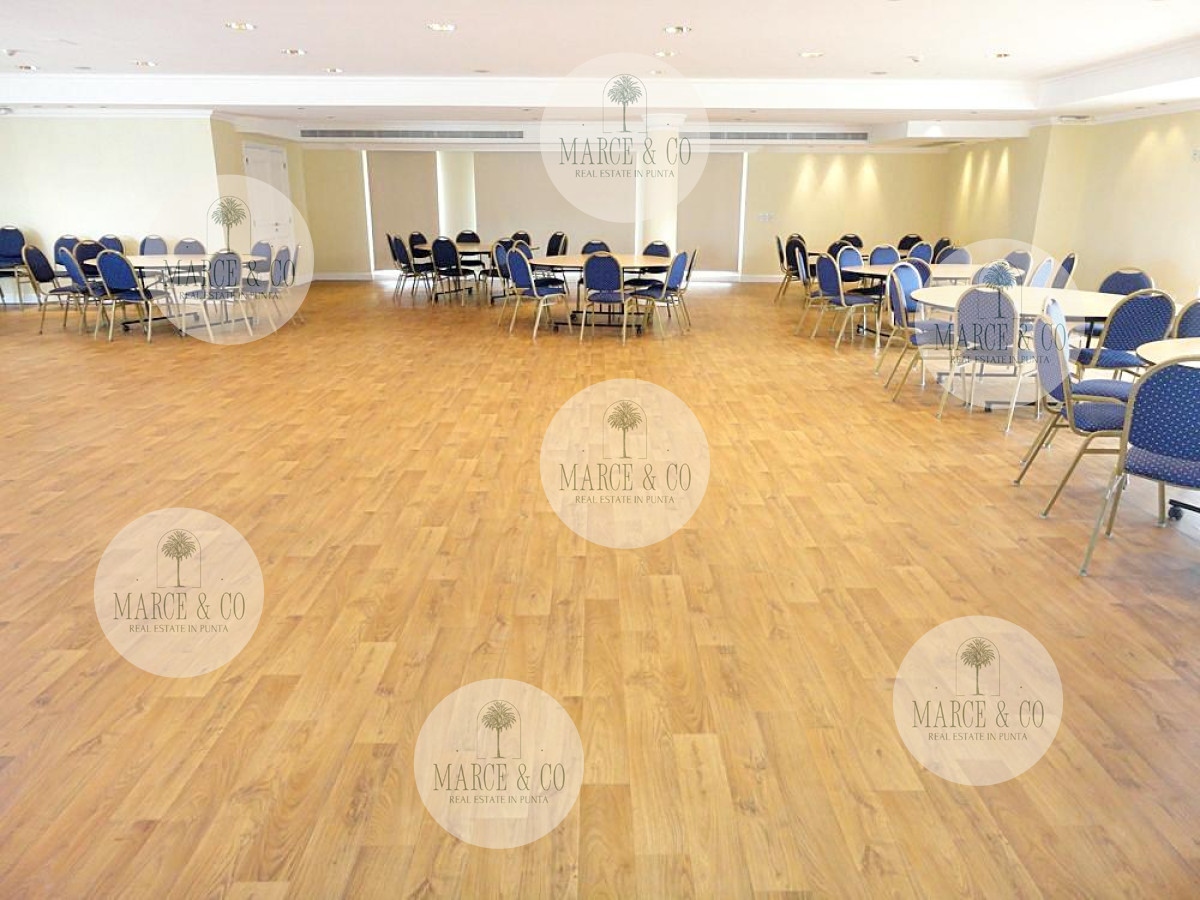 Apartamento ID.2201 - Punta del Este - Venta - Espectacular apartamento esquinero en Playa Mansa