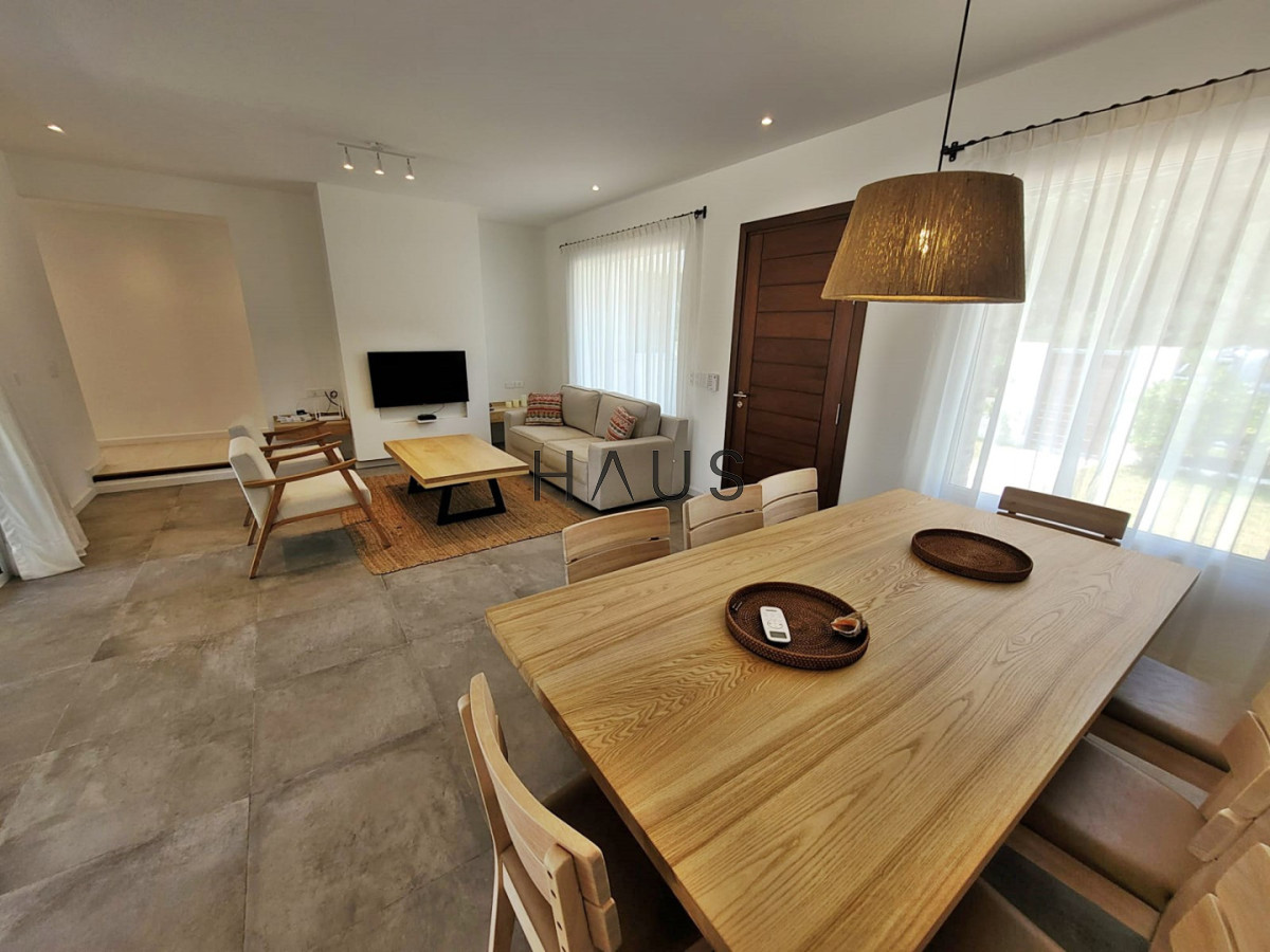 Casa ID.626 - Muy buena ubicacion en el corazon de La Barra!