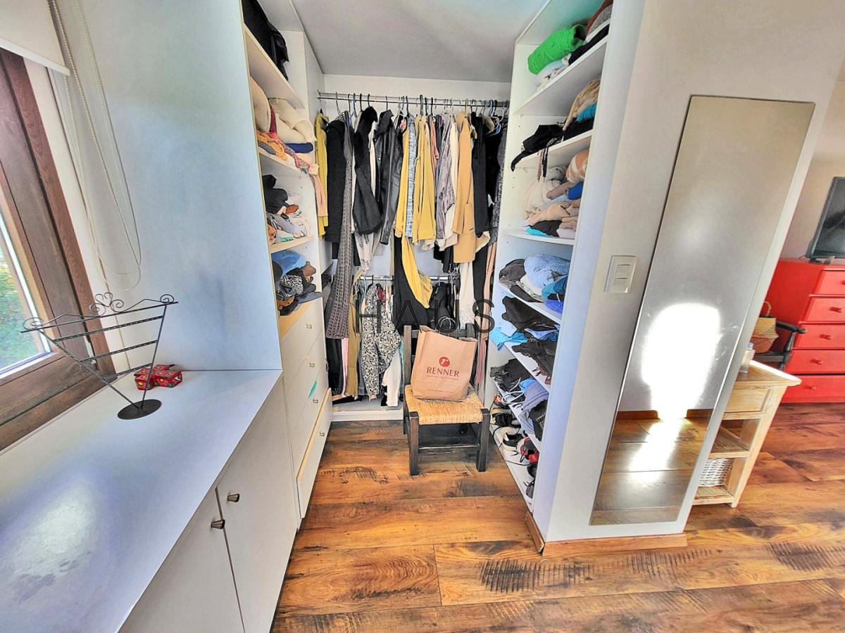 Casa ID.888 - Espectacular casa en Pinares para vivirla todo el año!
