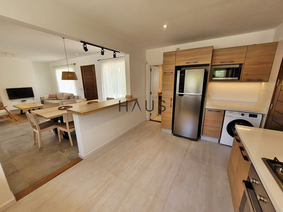 Casa ID.626 - Muy buena ubicacion en el corazon de La Barra!