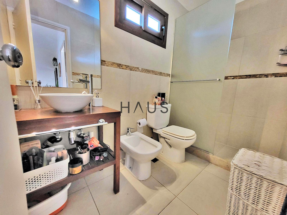 Casa ID.888 - Espectacular casa en Pinares para vivirla todo el año!