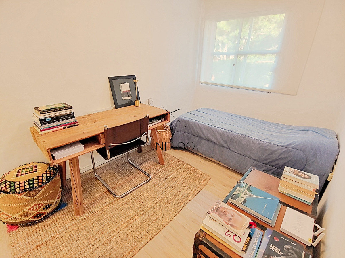 Apartamento ID.308 - Apartamento en playa Mansa a pasos del mar