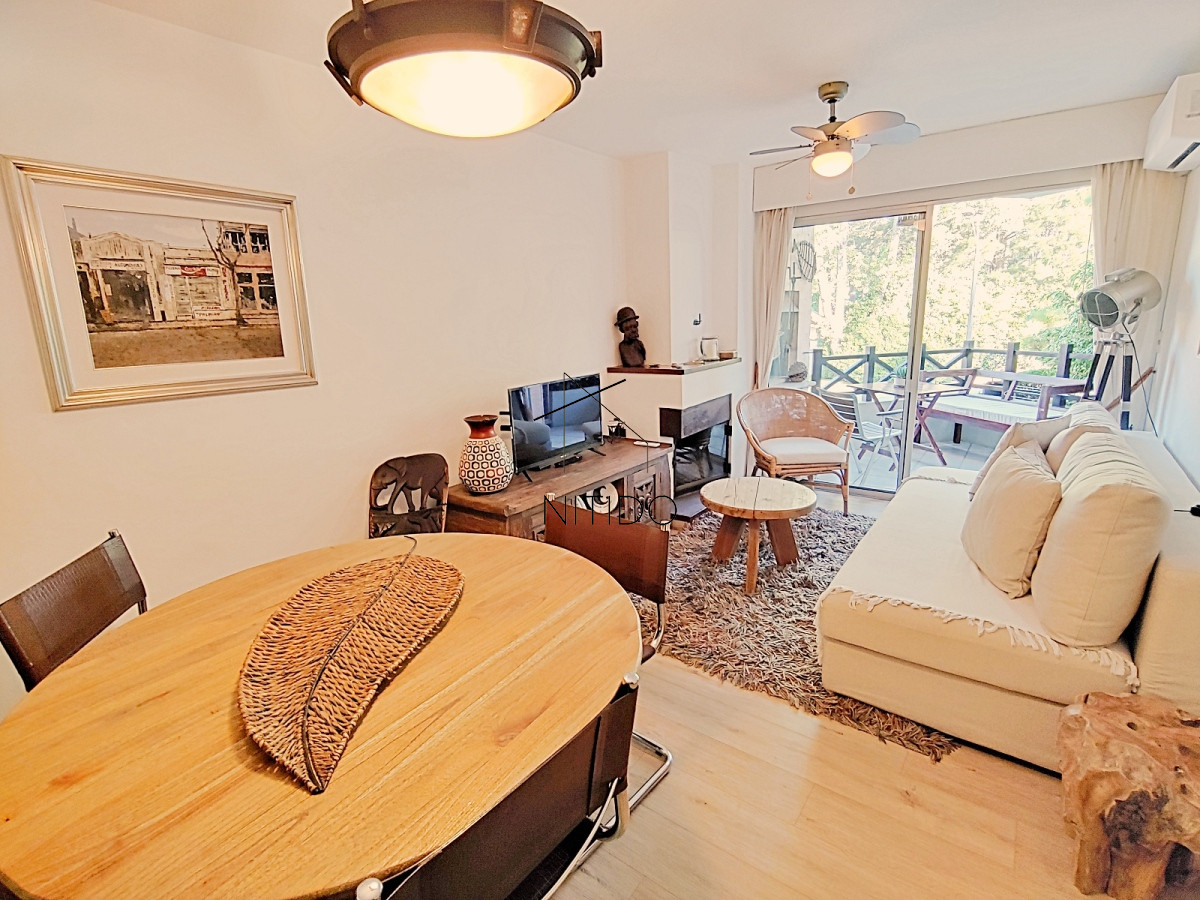 Apartamento ID.308 - Apartamento en playa Mansa a pasos del mar