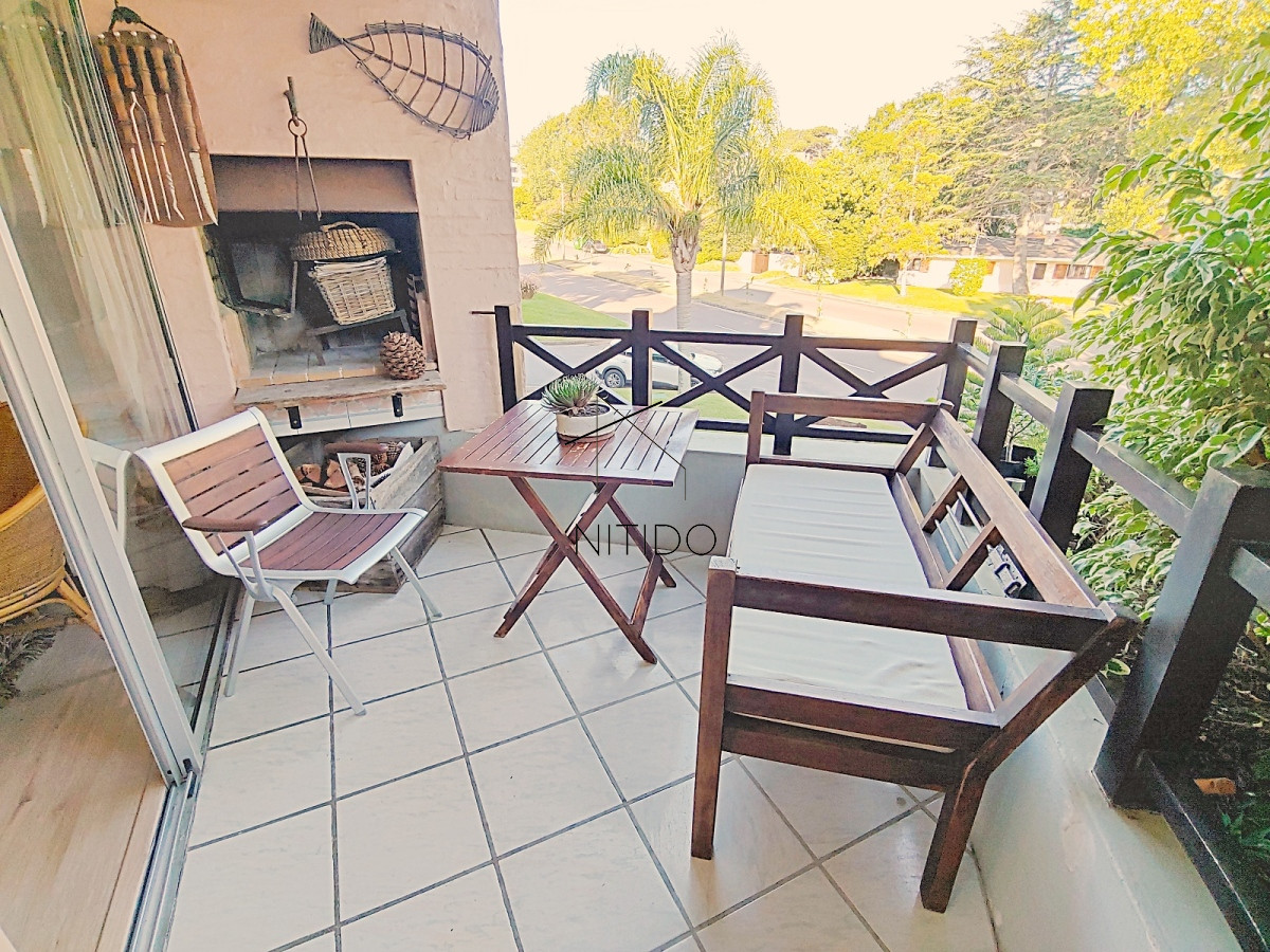 Apartamento ID.308 - Apartamento en playa Mansa a pasos del mar