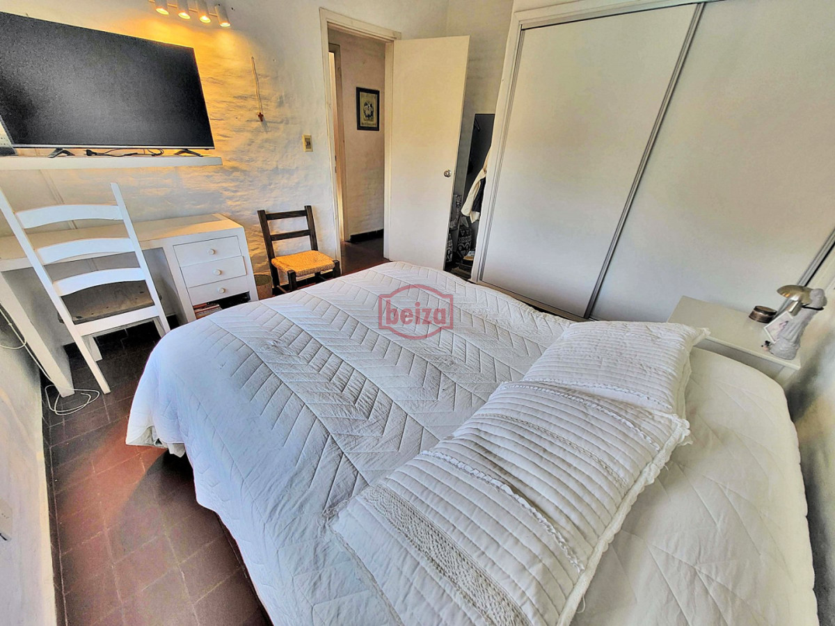 Casa ID.167242/Mansa.-Casa-3-Dormitorios-con-Apartamento-de-huéspedes.-Piscina. - Espectacular casa en Pinares para vivirla todo el año!