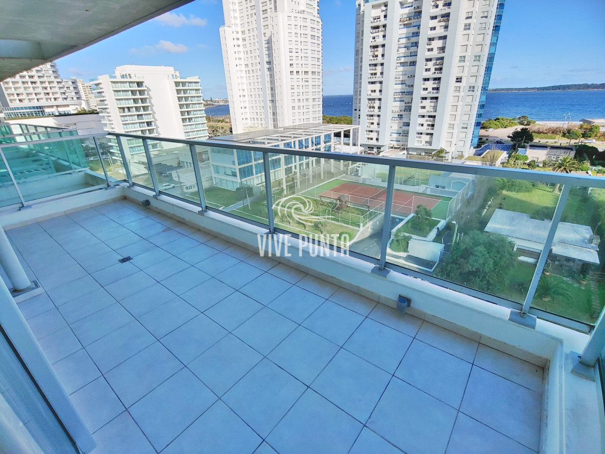 Apartamento ID.714 - Apartamento en VEnta Playa Mansa - Gran vista al mar - 2 dormitorios
