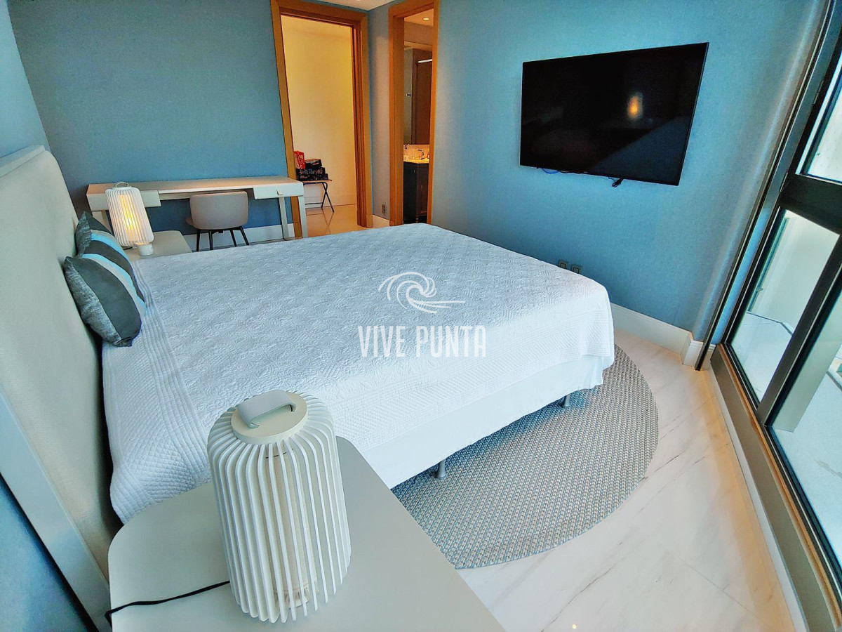 Apartamento ID.897 - Espectacular! Apartamento unificado en Fendi Chateau Punta del Este - VENTA