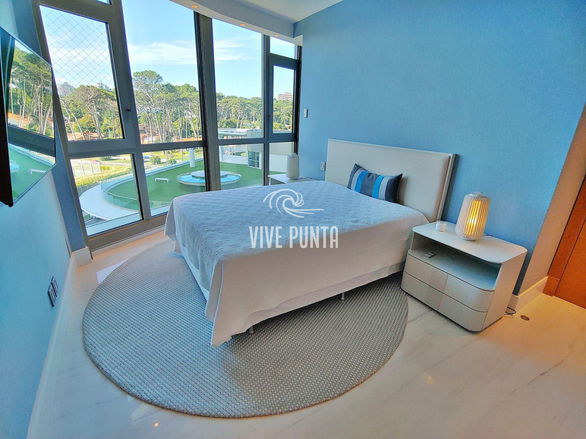 Apartamento ID.897 - Espectacular! Apartamento unificado en Fendi Chateau Punta del Este - VENTA
