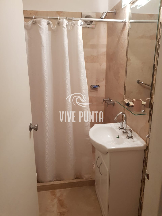 Apartamento ID.783 - VENTA - PUNTA DEL ESTE - Apartamento de 1 dormitorio reciclado