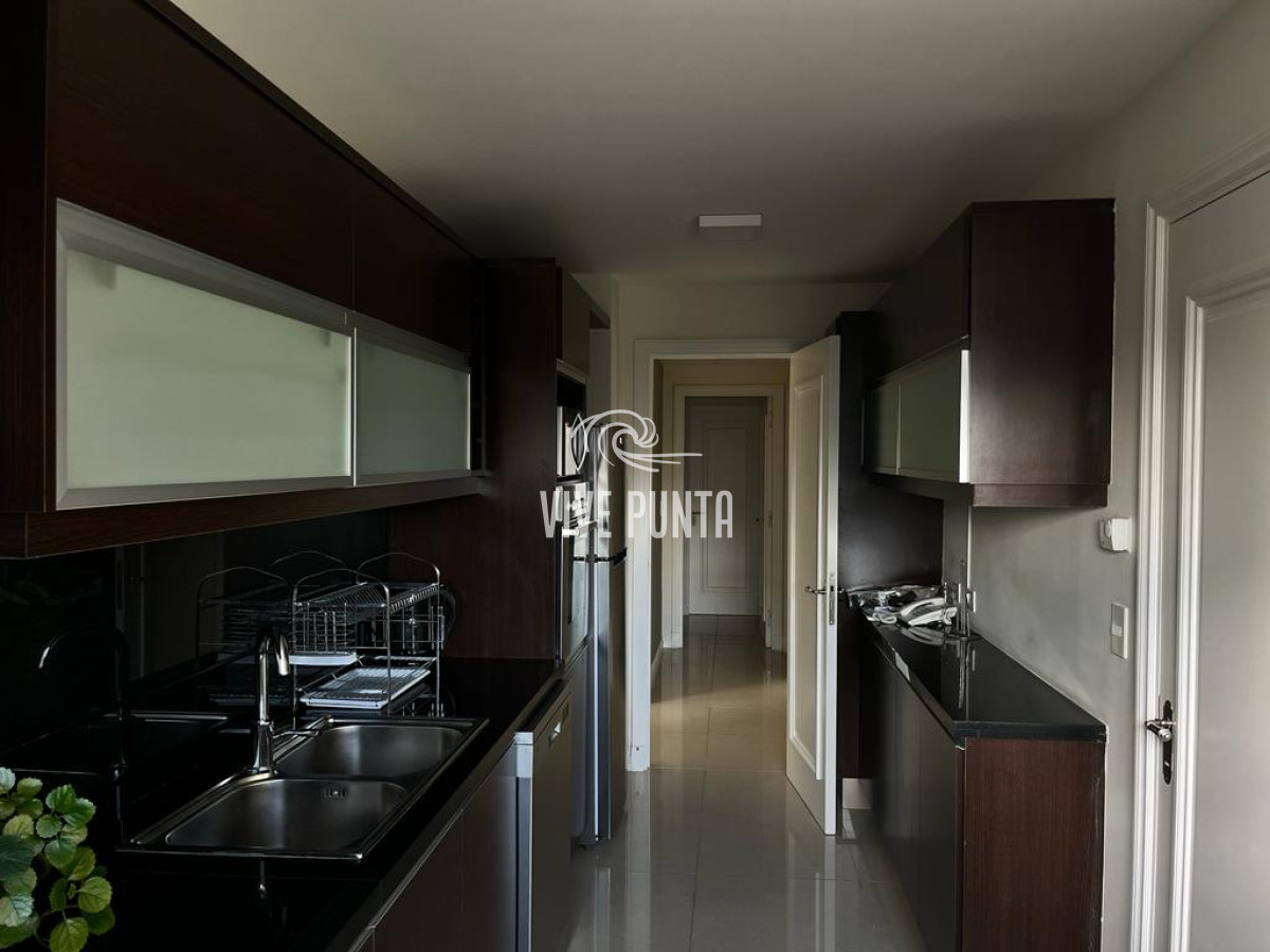 Apartamento ID.588 - Venta - Punta del Este - Imperiale 2 suites