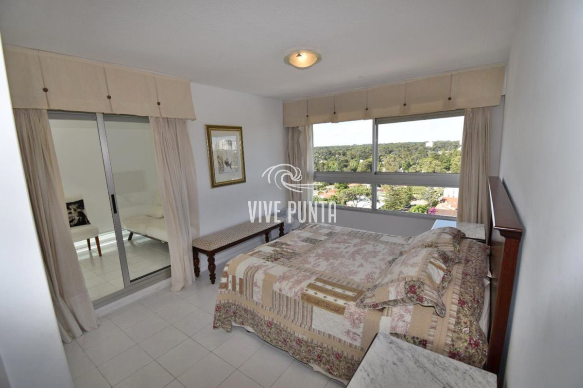 Apartamento ID.306 - ALquiler anual en parada 7 de Playa Mansa