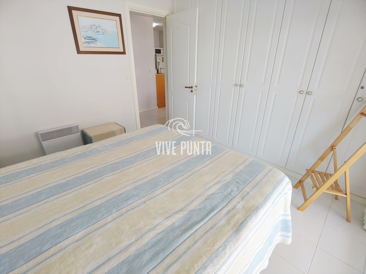 Apartamento ID.717 - Apartmento en venta - 1 dormitorio y medio - Playa Mansa