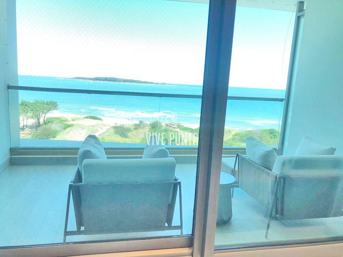 Apartamento ID.897 - Espectacular! Apartamento unificado en Fendi Chateau Punta del Este - VENTA