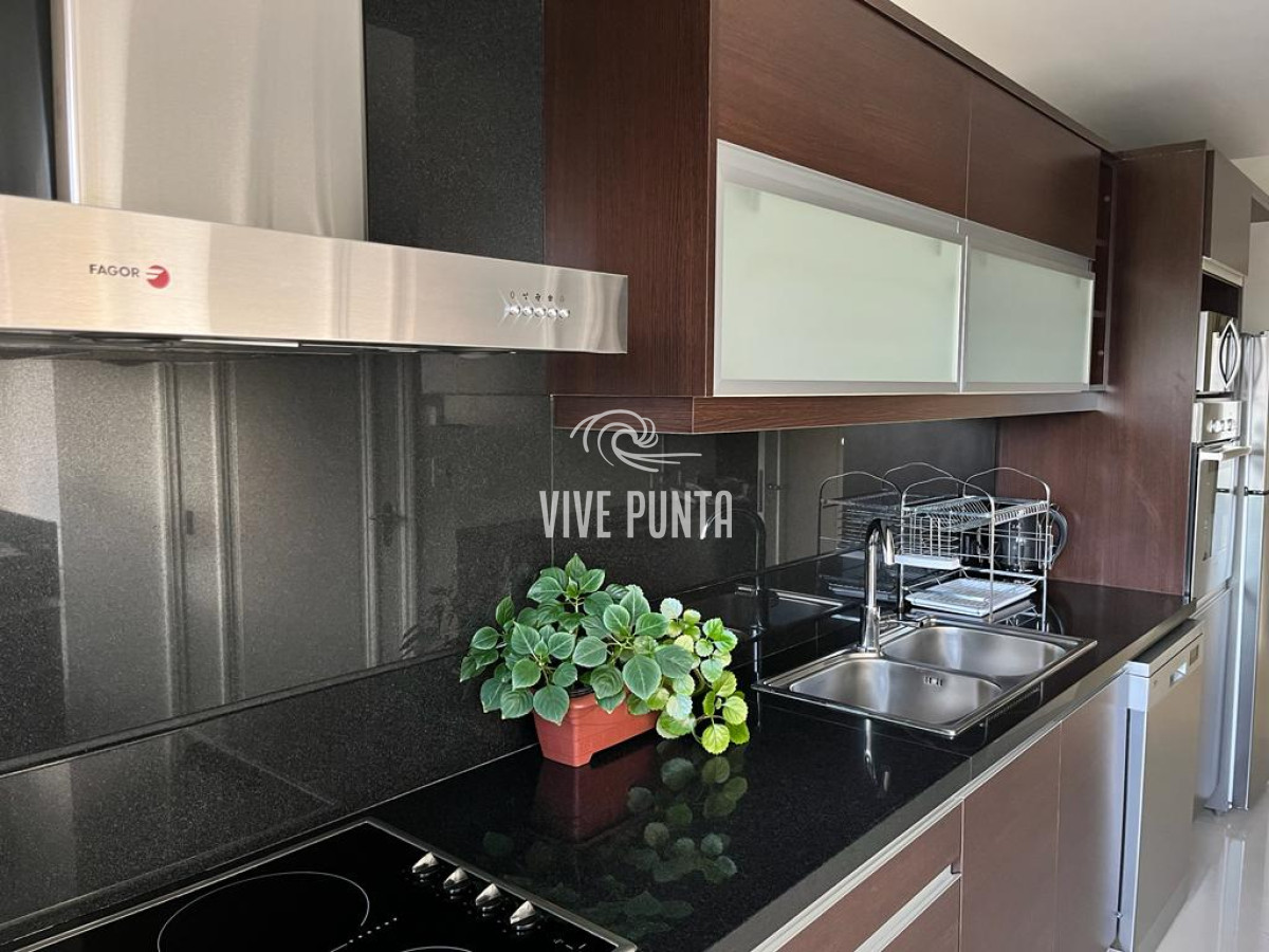 Apartamento ID.588 - Venta - Punta del Este - Imperiale 2 suites