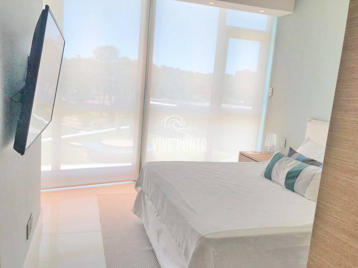Apartamento ID.897 - Espectacular! Apartamento unificado en Fendi Chateau Punta del Este - VENTA