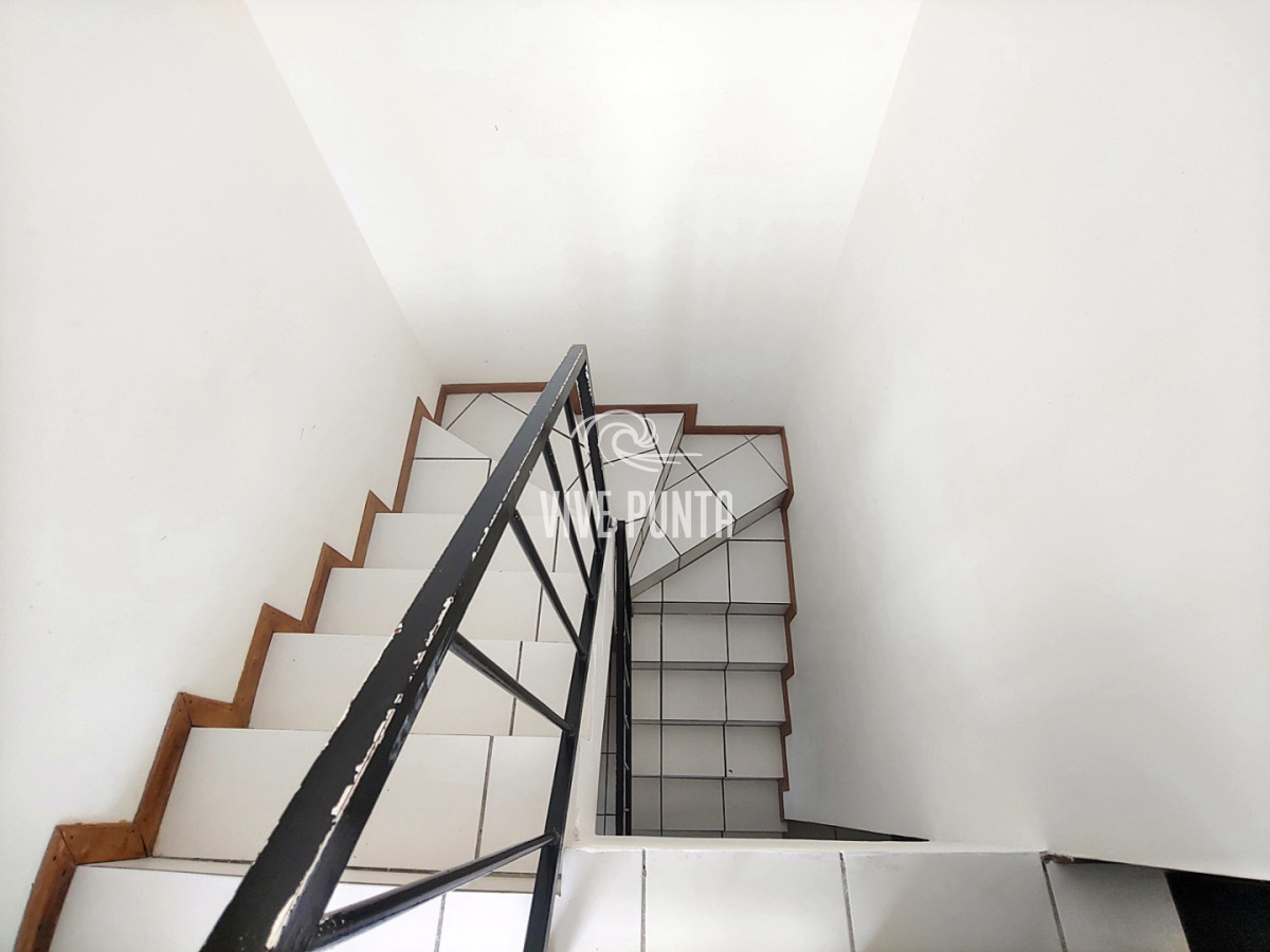 Apartamento ID.554 - Alquiler Punta del Este - Espectacular Pent House duplex con gran barbacoa cerrada a pasos de la Mansa