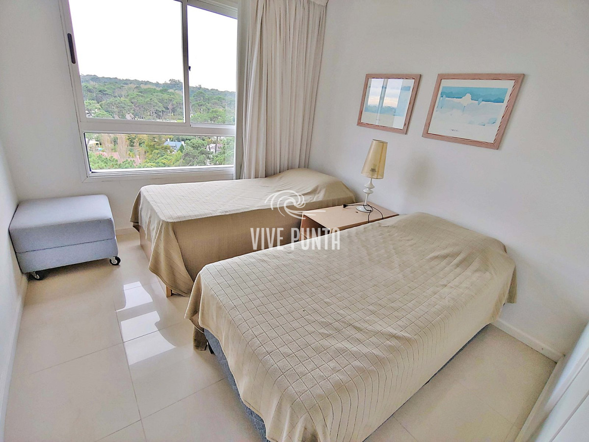 Apartamento ID.719 - Venta - Apartamento de 2 dormitorios en Torre de Categoría