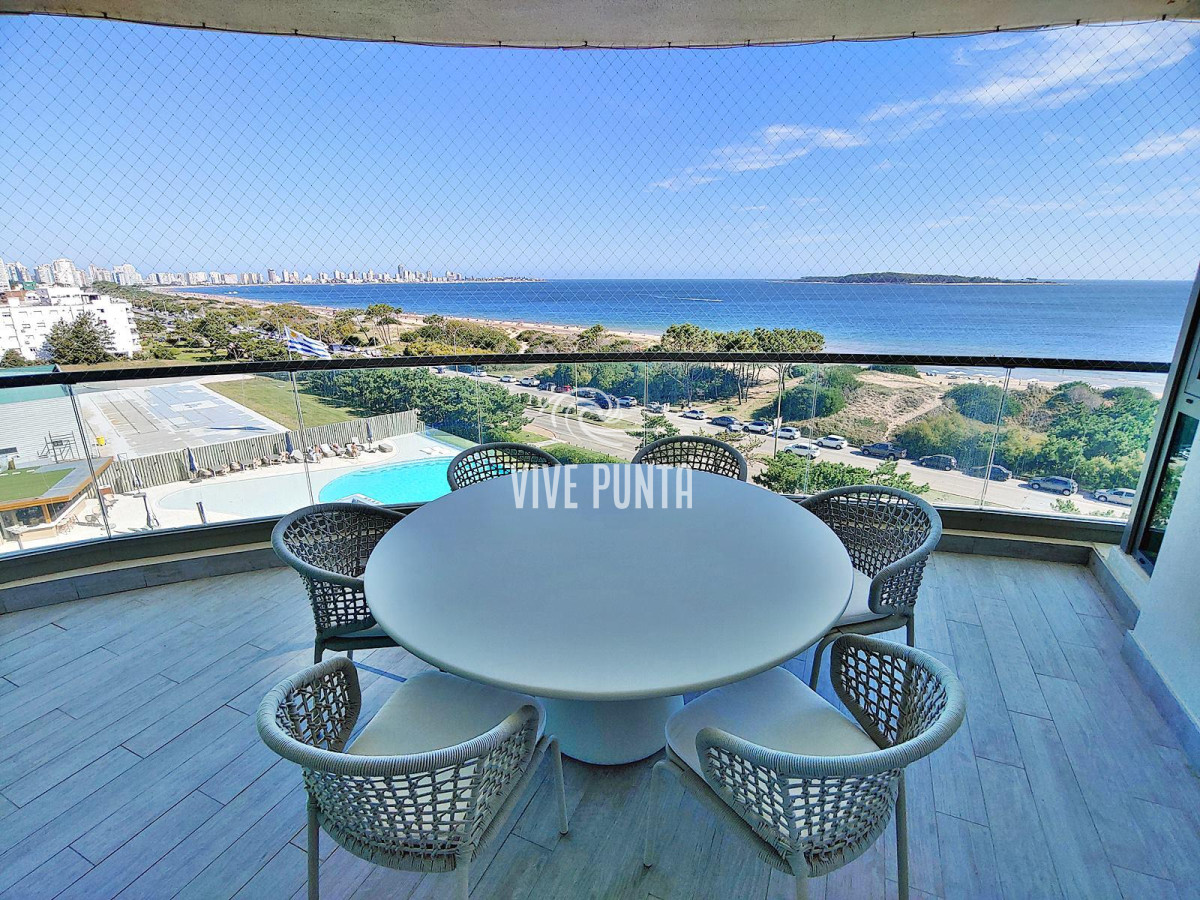 Apartamento ID.897 - Espectacular! Apartamento unificado en Fendi Chateau Punta del Este - VENTA