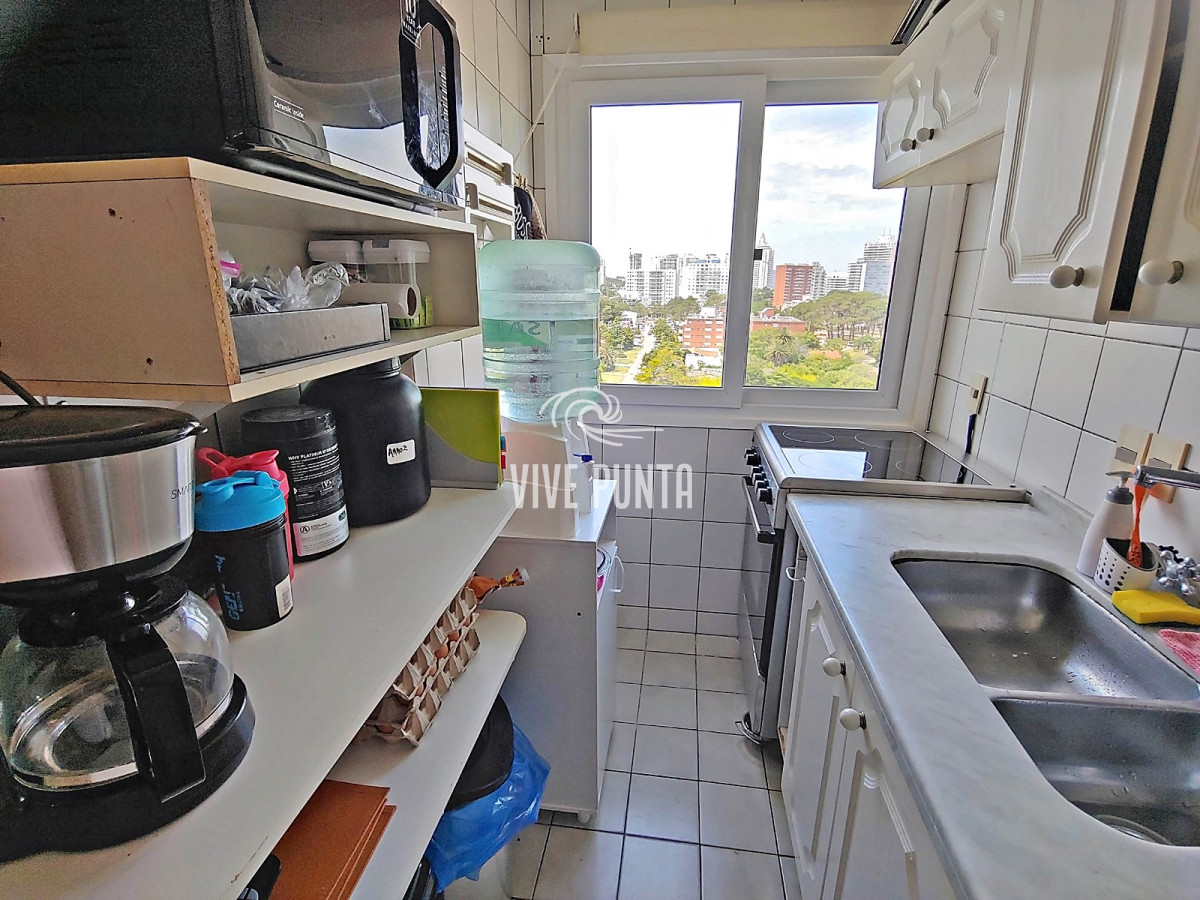 Apartamento ID.554 - Alquiler Punta del Este - Espectacular Pent House duplex con gran barbacoa cerrada a pasos de la Mansa