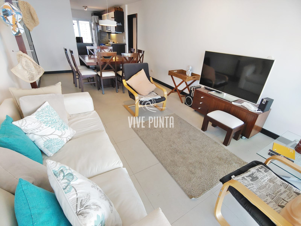 Apartamento ID.714 - Apartamento en VEnta Playa Mansa - Gran vista al mar - 2 dormitorios