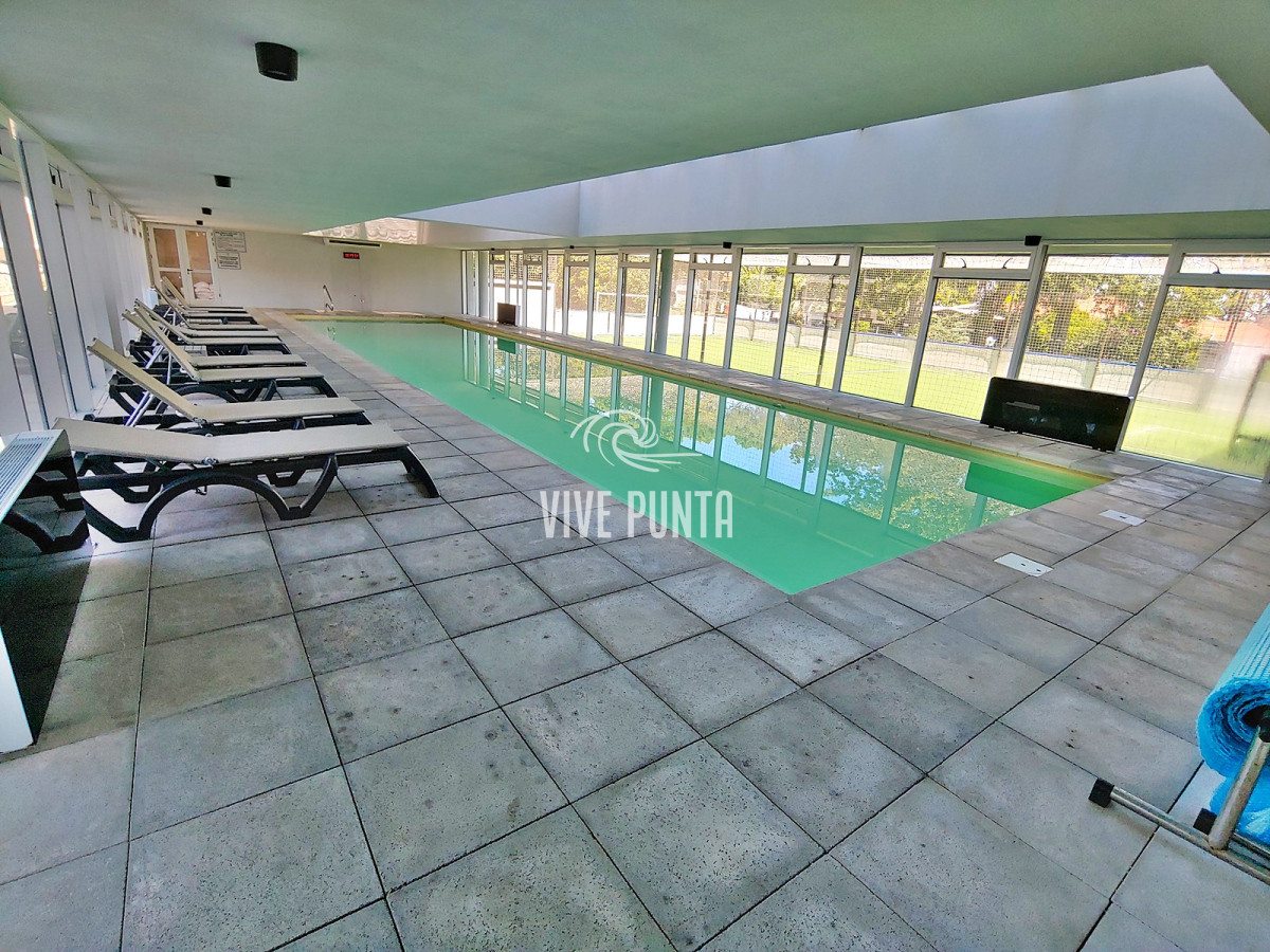 Apartamento ID.589 - Punta del Este, Venta - Moderno apartamento de 1 dormitorio en Torre de Categoría