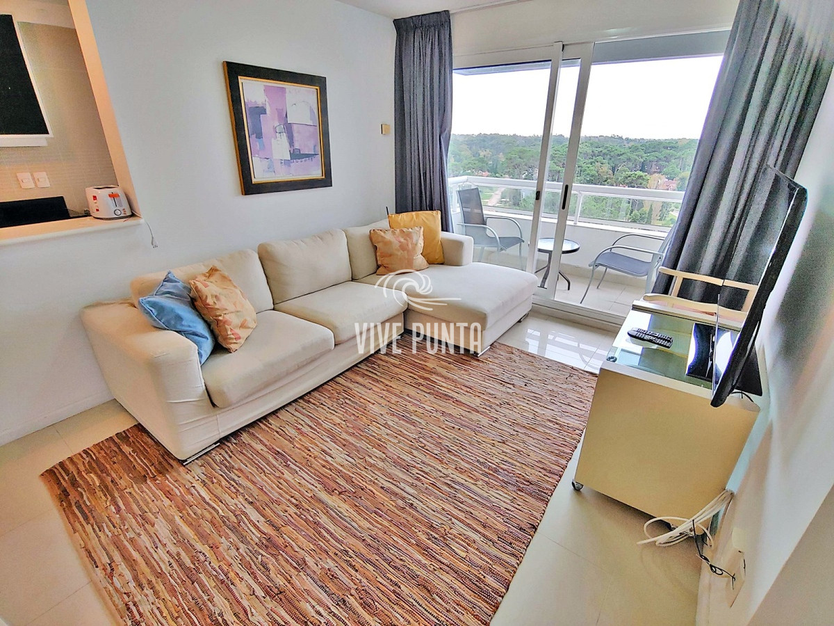 Apartamento ID.719 - Venta - Apartamento de 2 dormitorios en Torre de Categoría