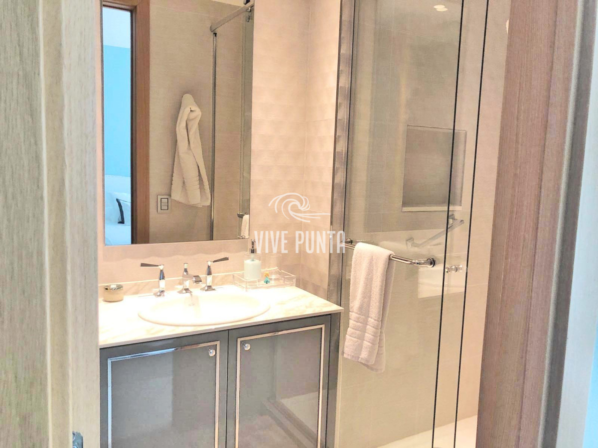 Apartamento ID.897 - Espectacular! Apartamento unificado en Fendi Chateau Punta del Este - VENTA
