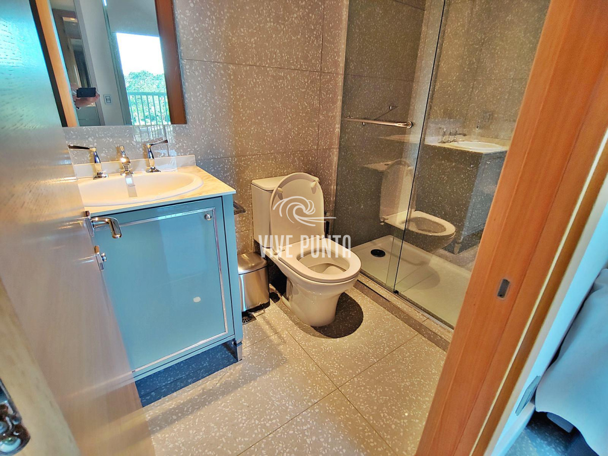 Apartamento ID.897 - Espectacular! Apartamento unificado en Fendi Chateau Punta del Este - VENTA