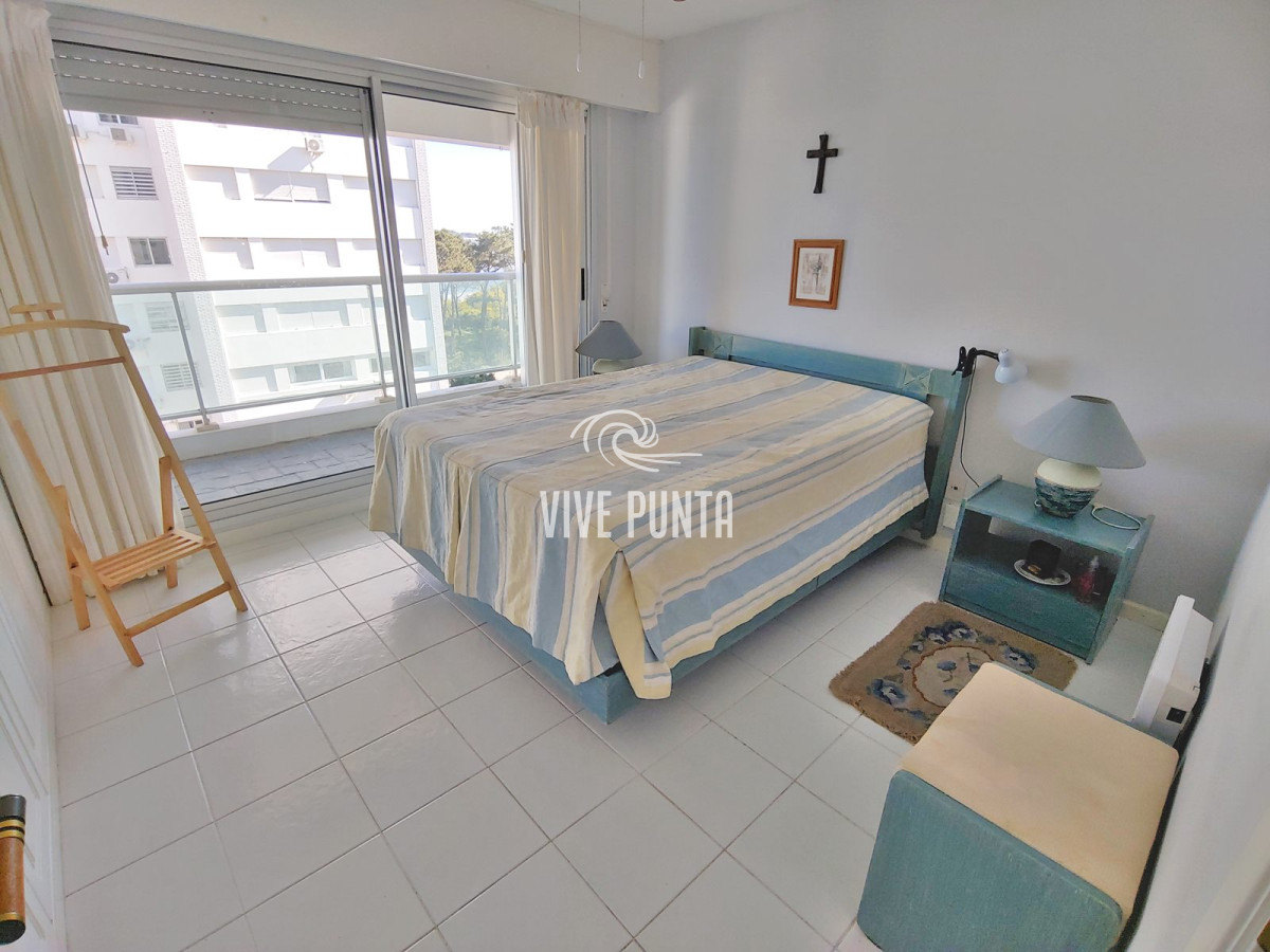 Apartamento ID.717 - Apartmento en venta - 1 dormitorio y medio - Playa Mansa
