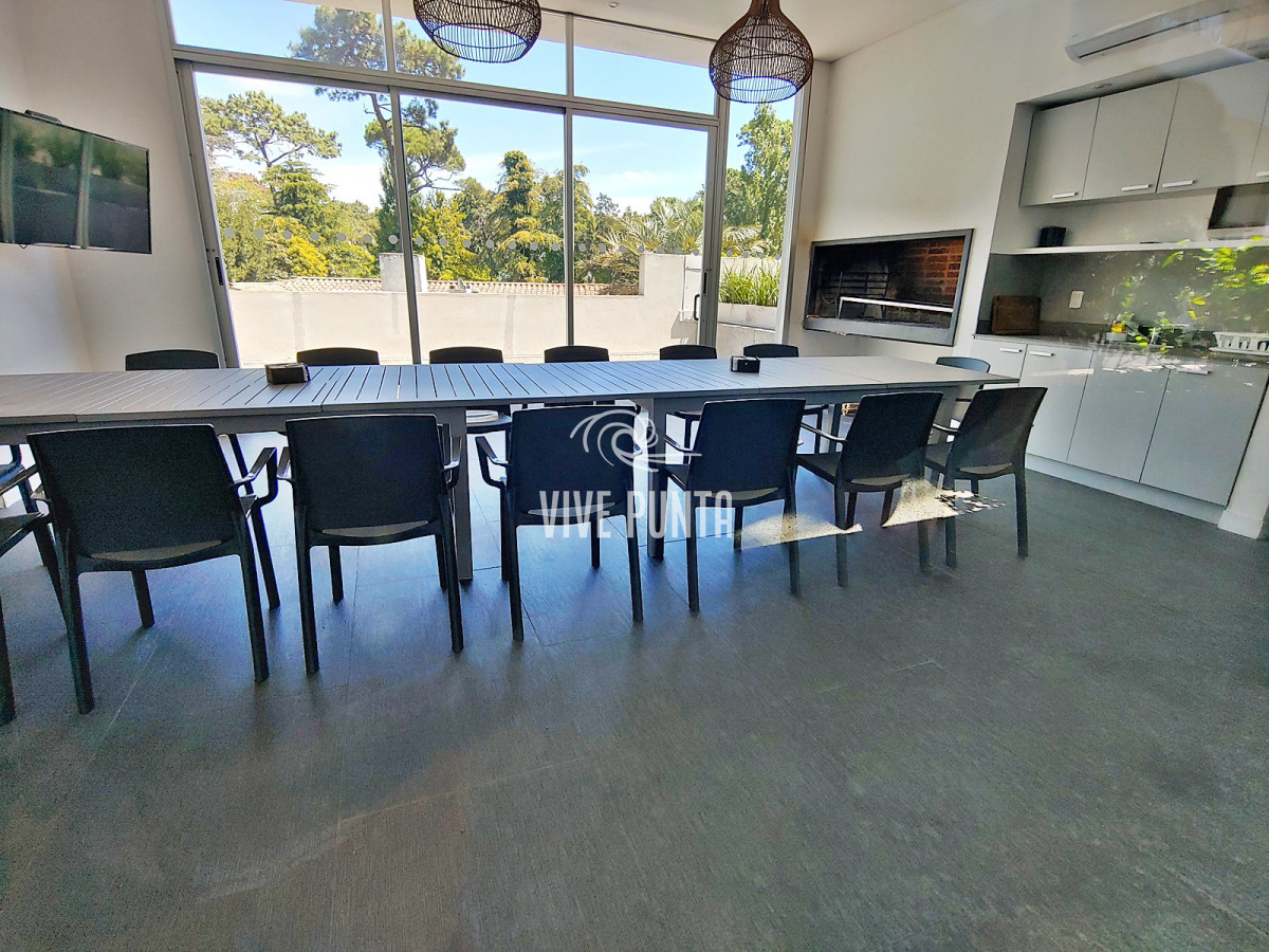 Apartamento ID.589 - Punta del Este, Venta - Moderno apartamento de 1 dormitorio en Torre de Categoría