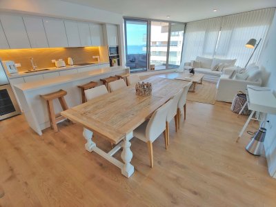 Exclusivo! - Trump Tower piso 25 de 2 dormitorios en Venta y Alquiler