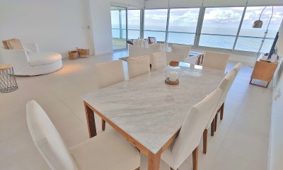 Oportunidad! Esquinero de Le Parc, piso alto en venta! Punta del Este