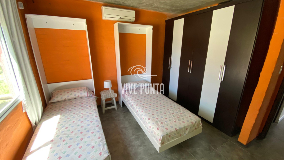 Casa ID.1153 - Muy buena opcion en La Barra!