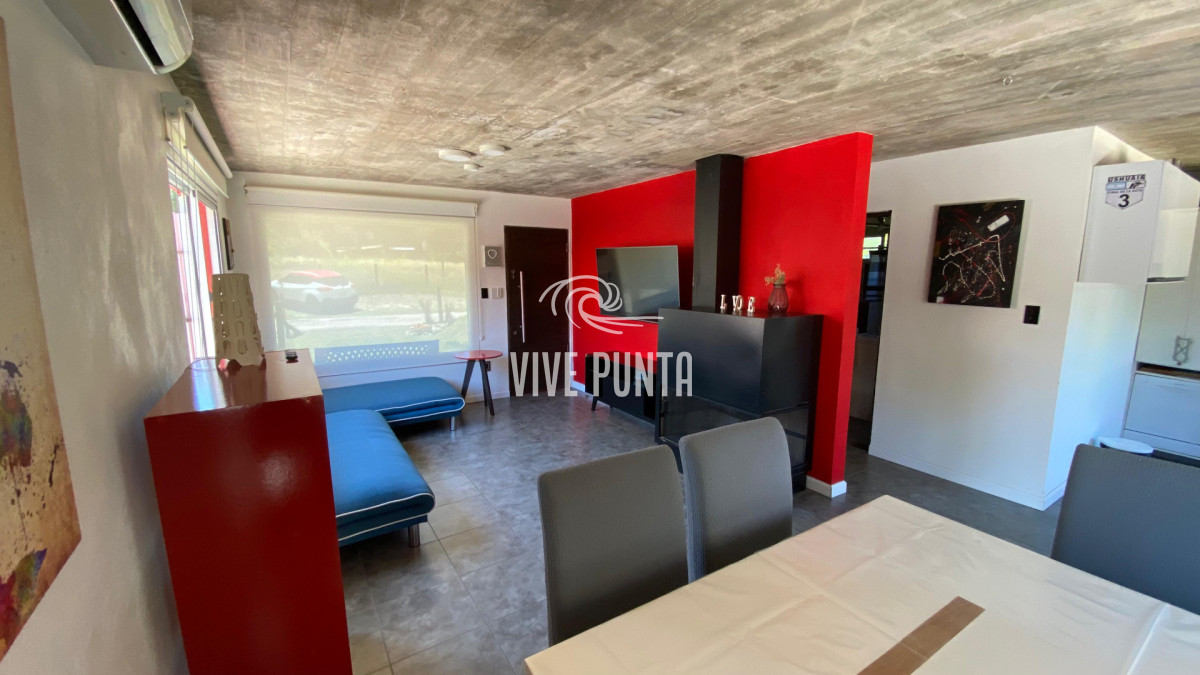 Casa ID.1153 - Muy buena opcion en La Barra!