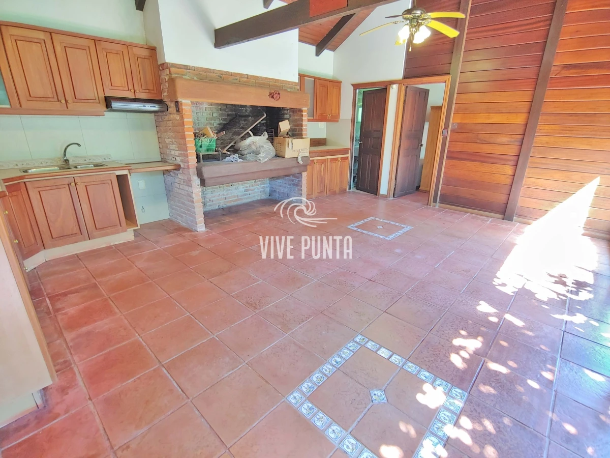 Casa ID.644 - Casa en alquiler anual - Punta del Este