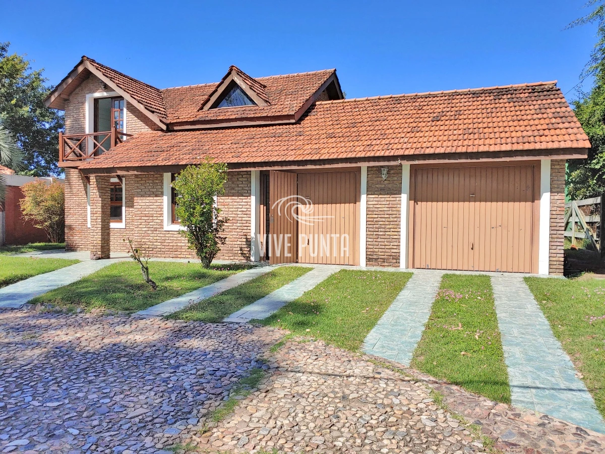 Casa ID.644 - Casa en alquiler anual - Punta del Este