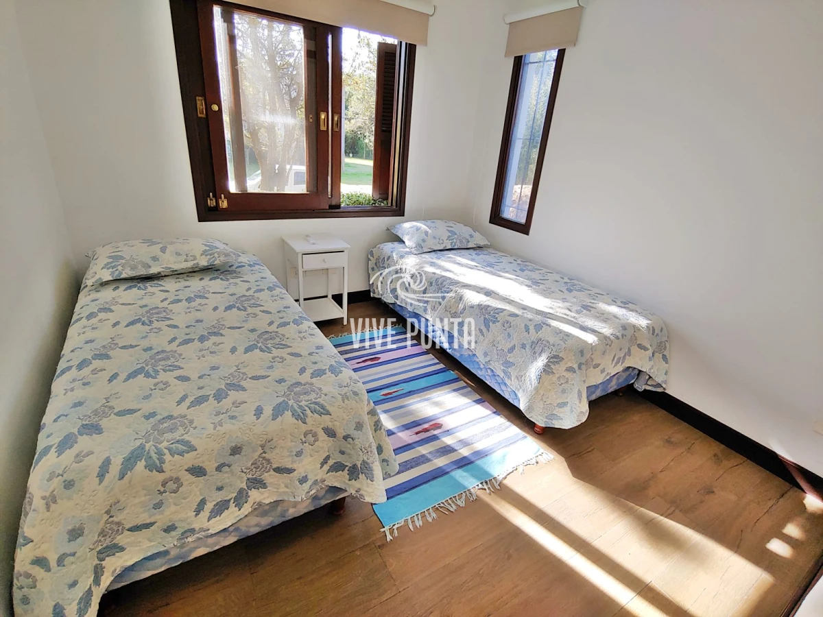 Casa ID.21 - Hermosa residencia en Rincon del Indio