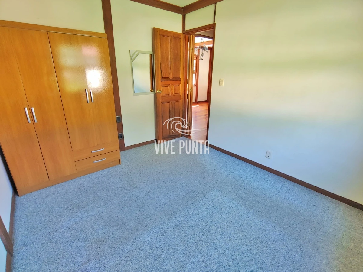 Casa ID.644 - Casa en alquiler anual - Punta del Este