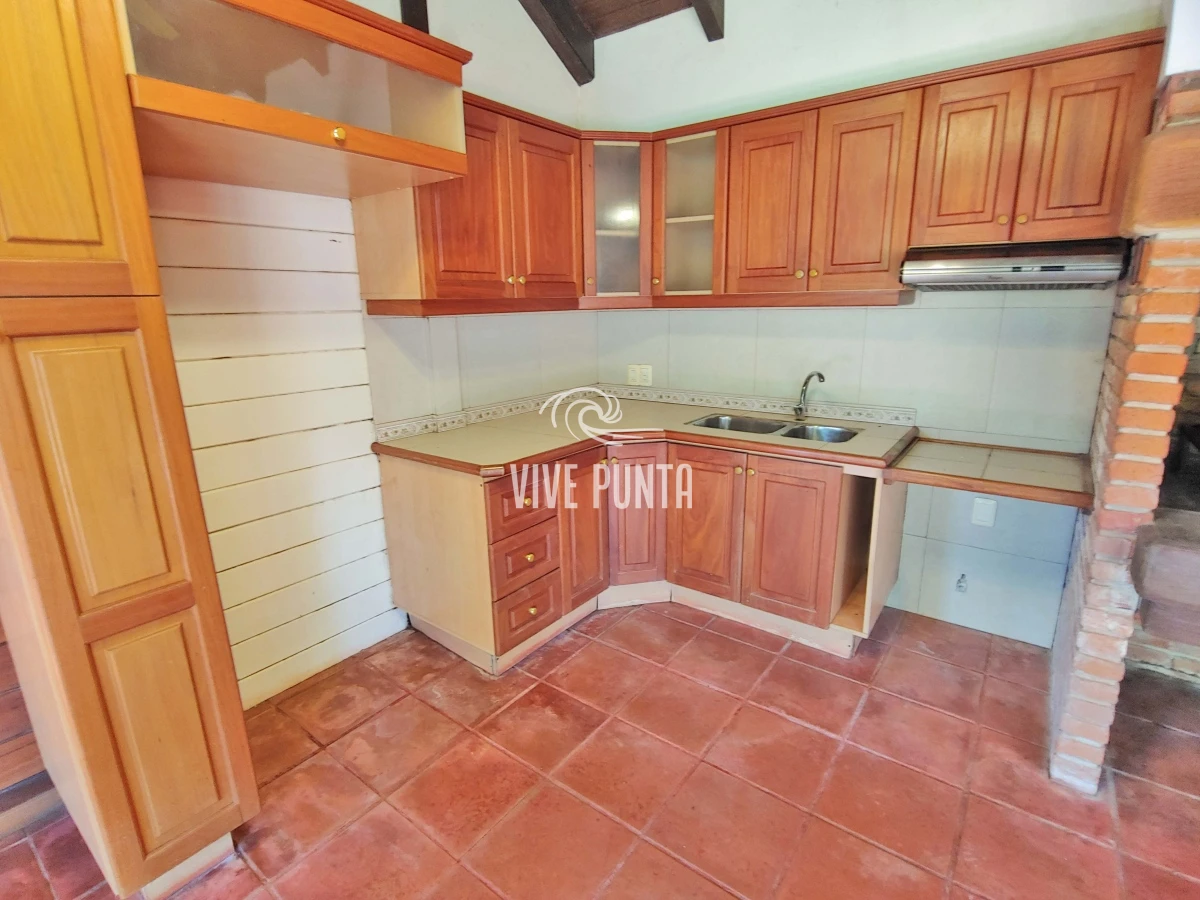 Casa ID.644 - Casa en alquiler anual - Punta del Este