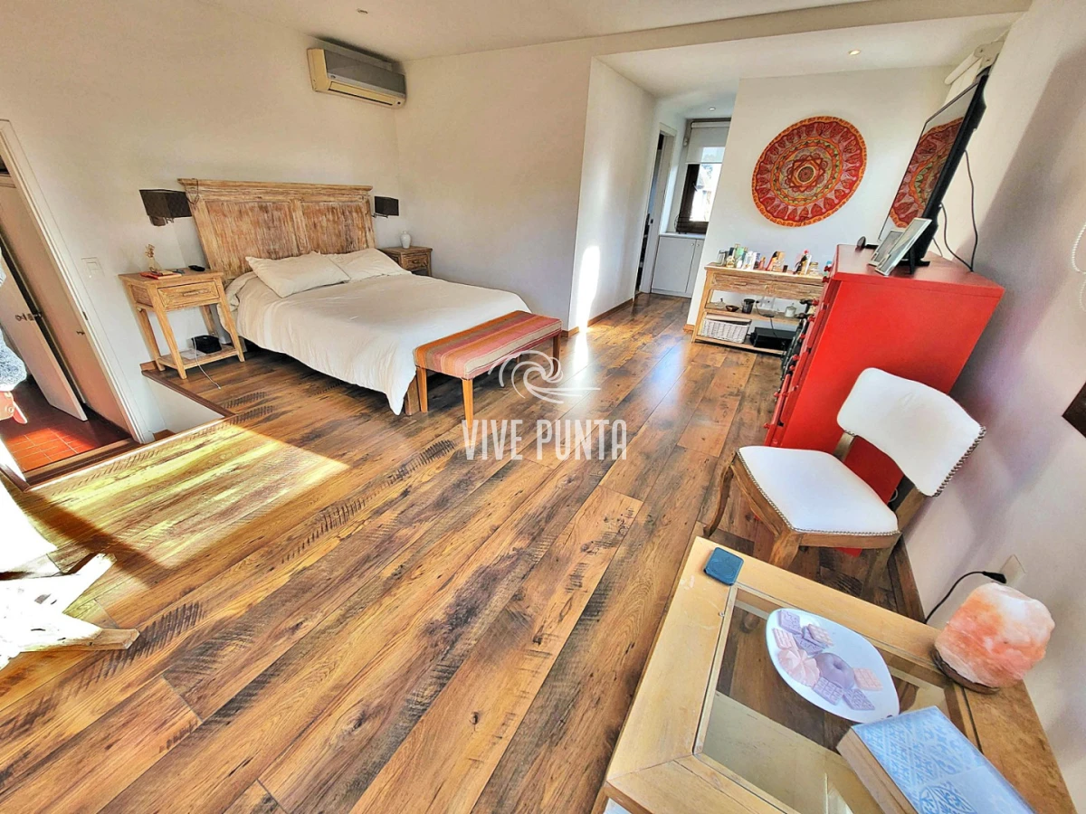 Casa ID.1045 - Espectacular casa en Pinares para vivirla todo el año!