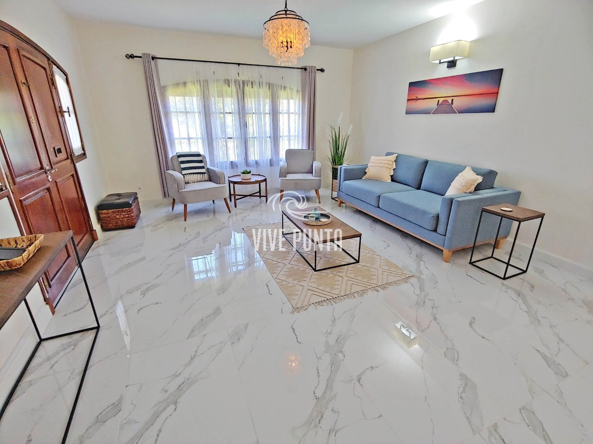 Casa ID.552 - Alquiler de temporada - Espectacular residencia a pasos de Playa Mansa