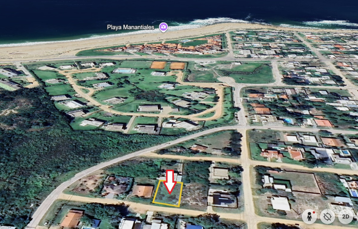 Tu Refugio en Manantiales: Terreno de 400 m² a Pasos del Mar