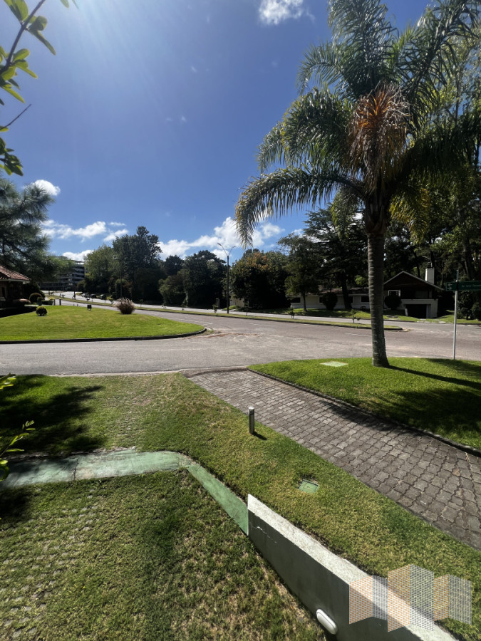 Apartamento ID.3419 - EN EXCELENTE ENTORNO