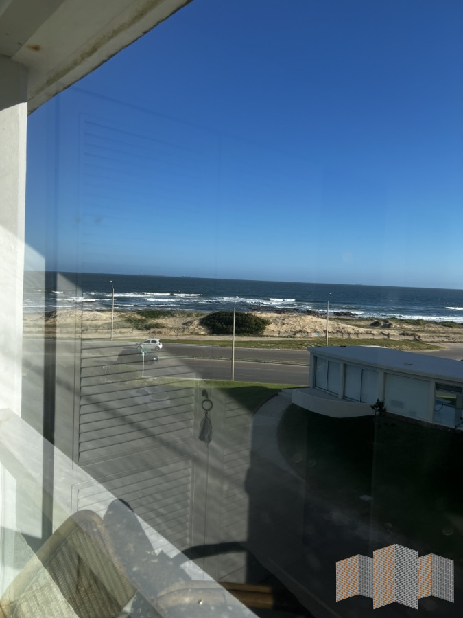 Apartamento ID.3350 - Precioso apartamento frente al mar 
