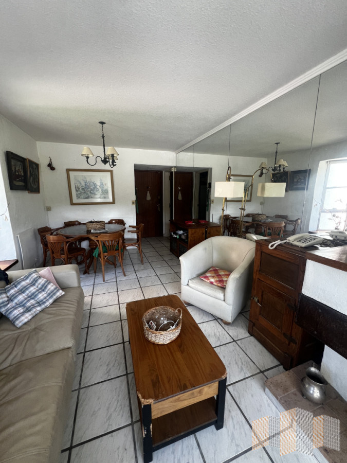 Apartamento ID.3419 - EN EXCELENTE ENTORNO