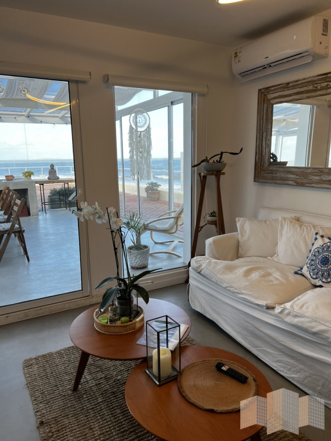 Apartamento ID.3346 - FRENTE AL MAR Y CON EXCELENTE VISTA 