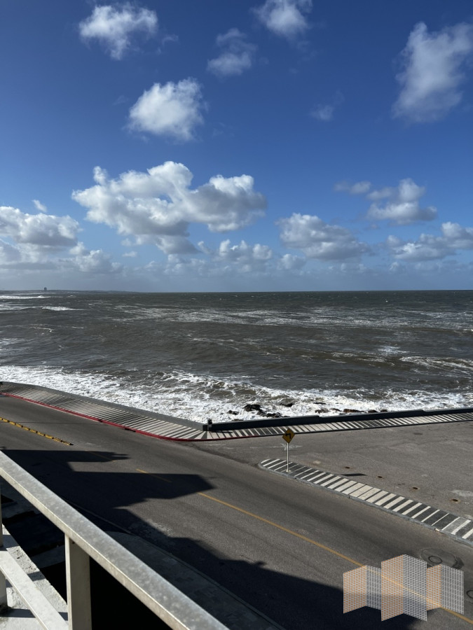 Apartamento ID.3346 - FRENTE AL MAR Y CON EXCELENTE VISTA 