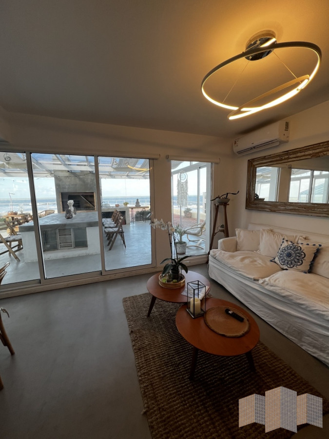 Apartamento ID.3346 - FRENTE AL MAR Y CON EXCELENTE VISTA 