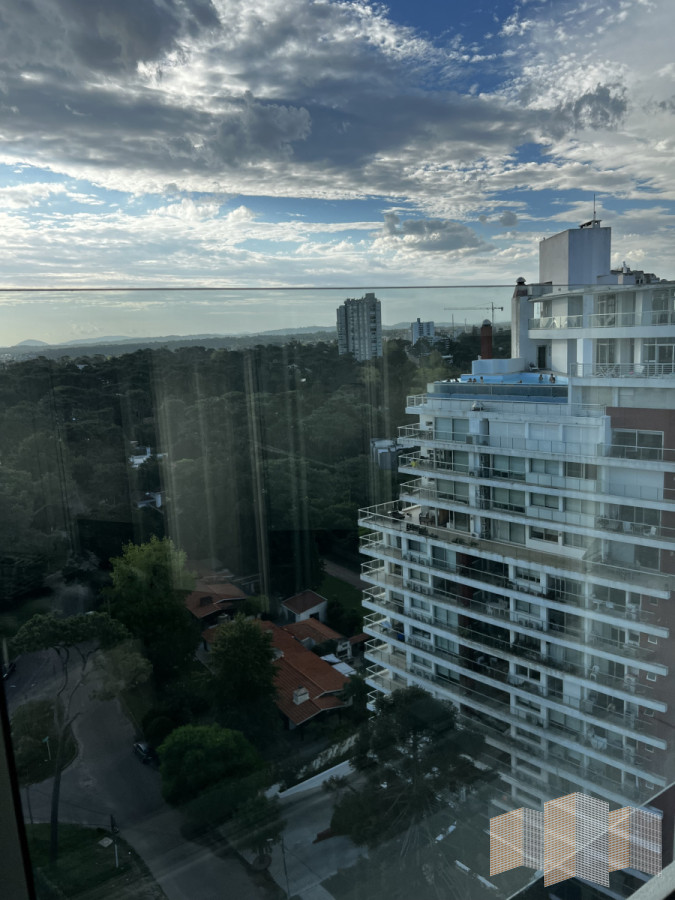 Apartamento ID.3375 - IDEAL PARA VIVIR TODO EL AÑO 