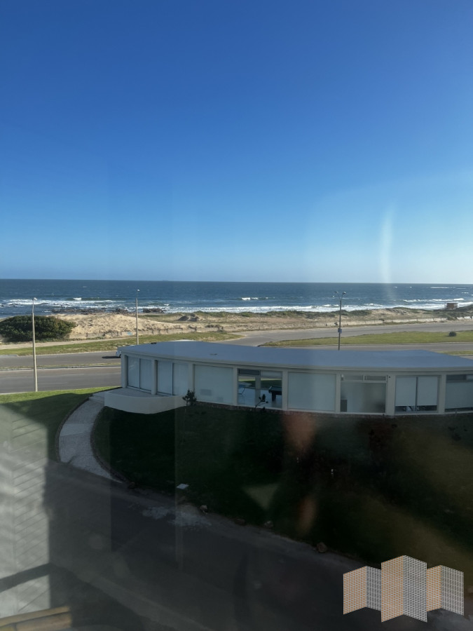 Apartamento ID.3350 - Precioso apartamento frente al mar 